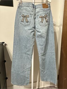 AERO Wide-Leg Jeans with Embroidered Back Bows Medium Wash Size 00 NWT